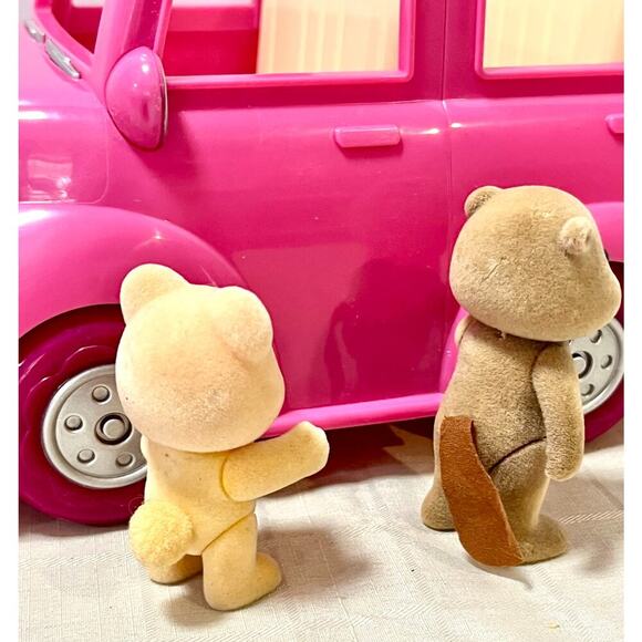 LILWOODZEEZ – Family PINK CAR 2 figures happy campers car calico critters - Picture 2 of 5